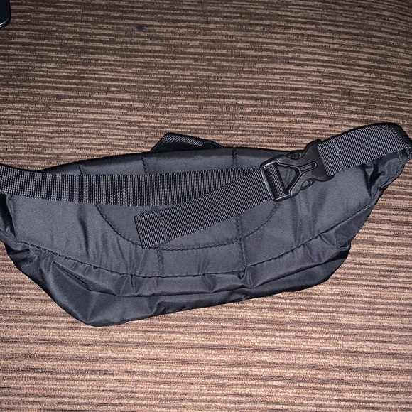 Adidas Fanny pack / shoulder bag - Picture 3 of 3